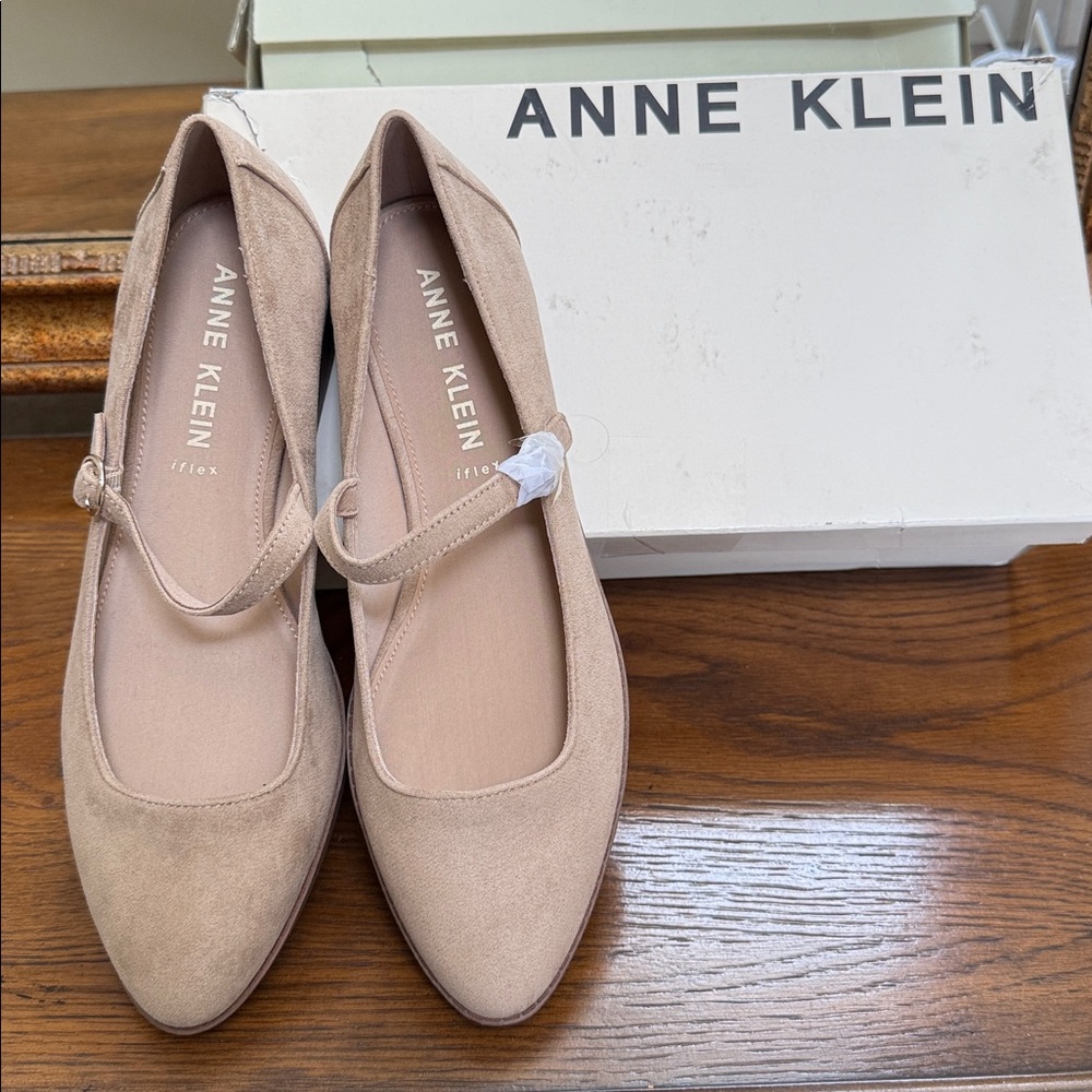 Anne Klein Tan AKSissy Mary Jane Flats. Size 9M. Sand colored.